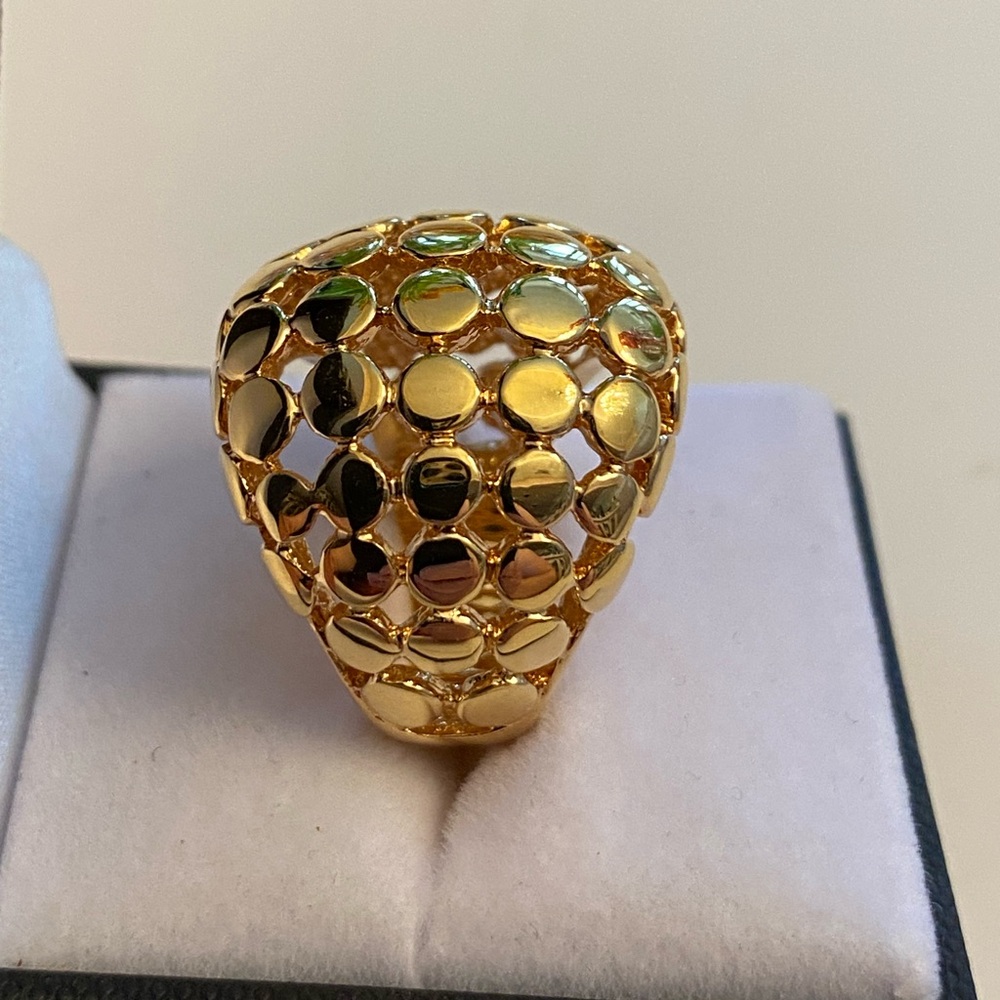 Ralph Lauren Gold Tone Dot Dome Band Ring